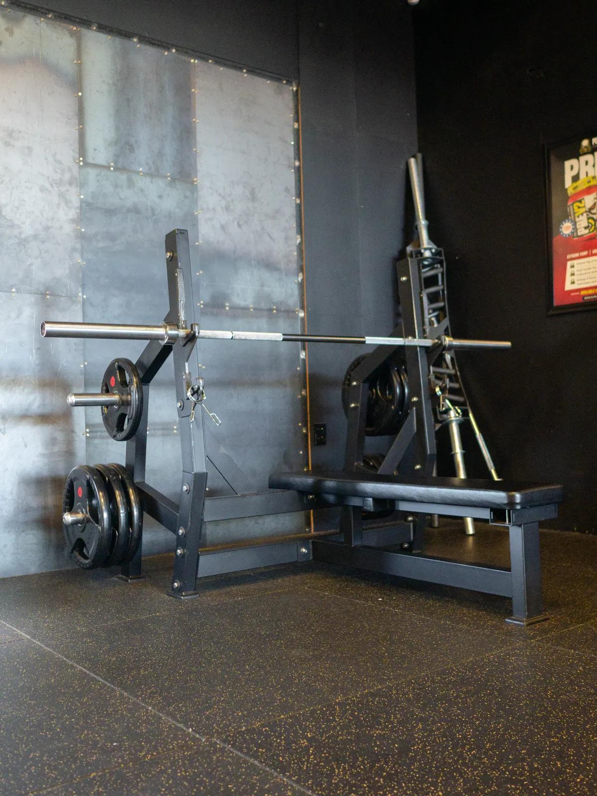 Plate Loaded Flat Bench Press 2 at Inception Gym Christchurch